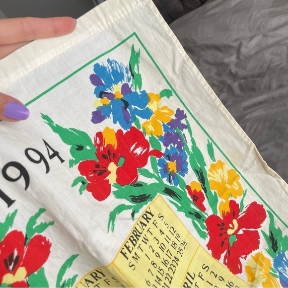 1994 Vintage 90s Floral Cloth Calendar - Picture 9 of 11
